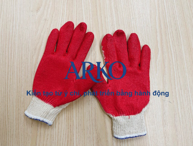 Top lý do nên chọn găng tay phủ sơn đỏ khi làm việc