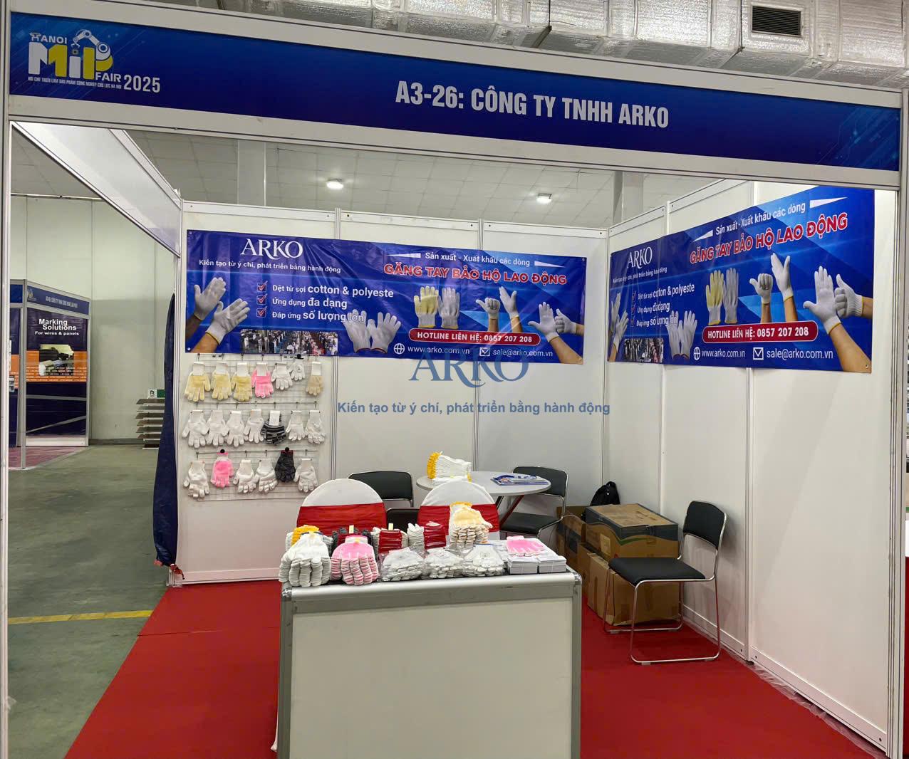 Găng Tay ARKO tham gia Hội chợ Triển lãm Sản phẩm Công nghiệp Chủ lực Hà Nội 2025 1 gen h z7214582532015 7be1594dc6b9207054cfa1e32154c24c